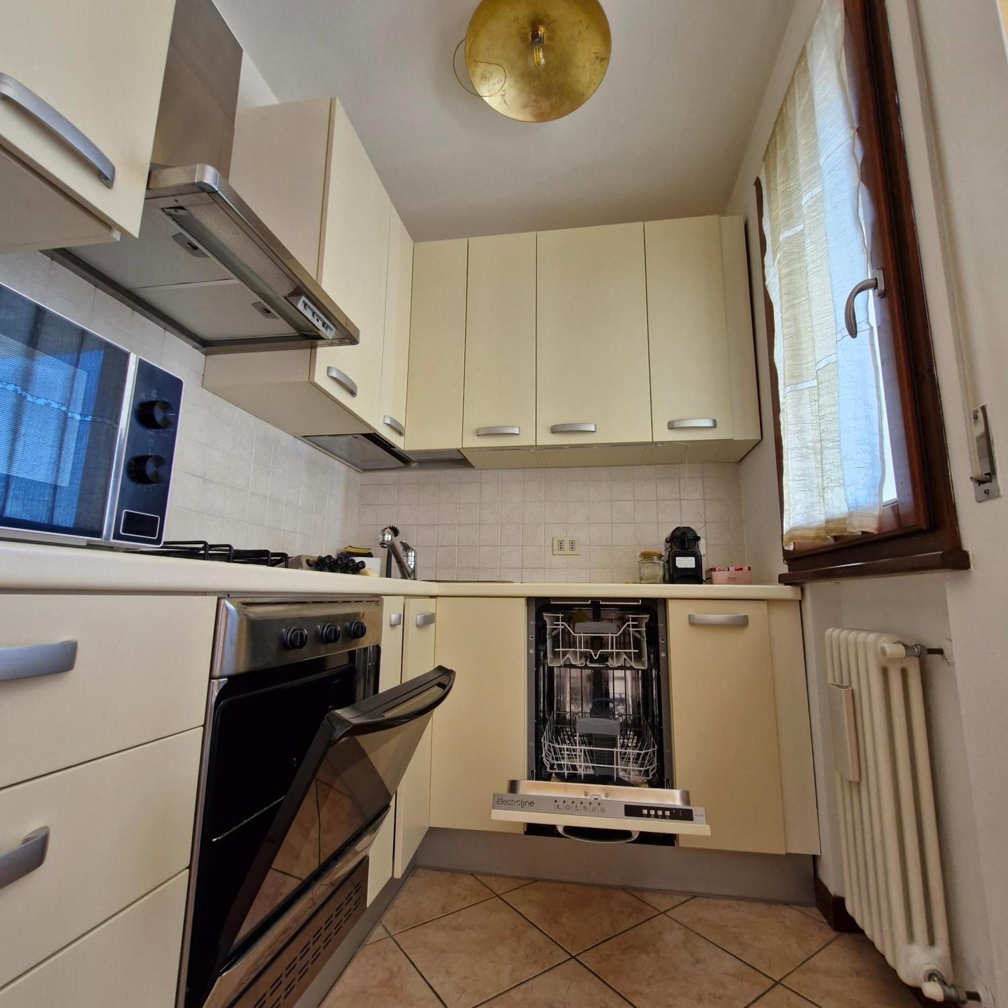 Galileo 79 Apartment Равена Екстериор снимка